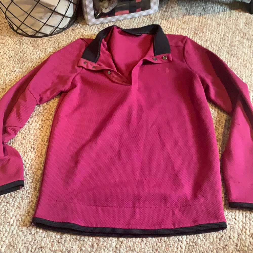 Men’s small underarmour golf pullover